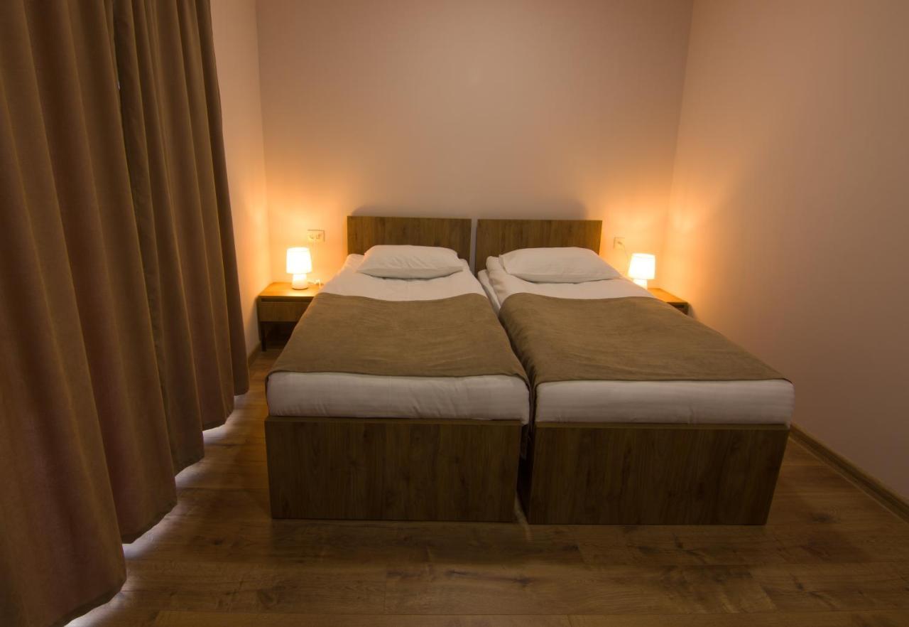 LileoInn Boutique Hotel Mestia Extérieur photo
